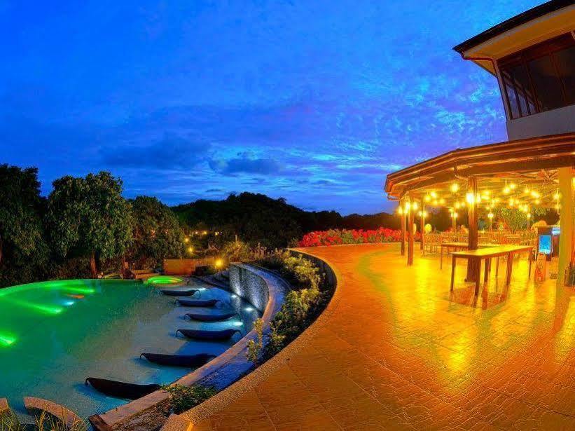 Tugawe Cove Resort Colongcocon Exterior photo